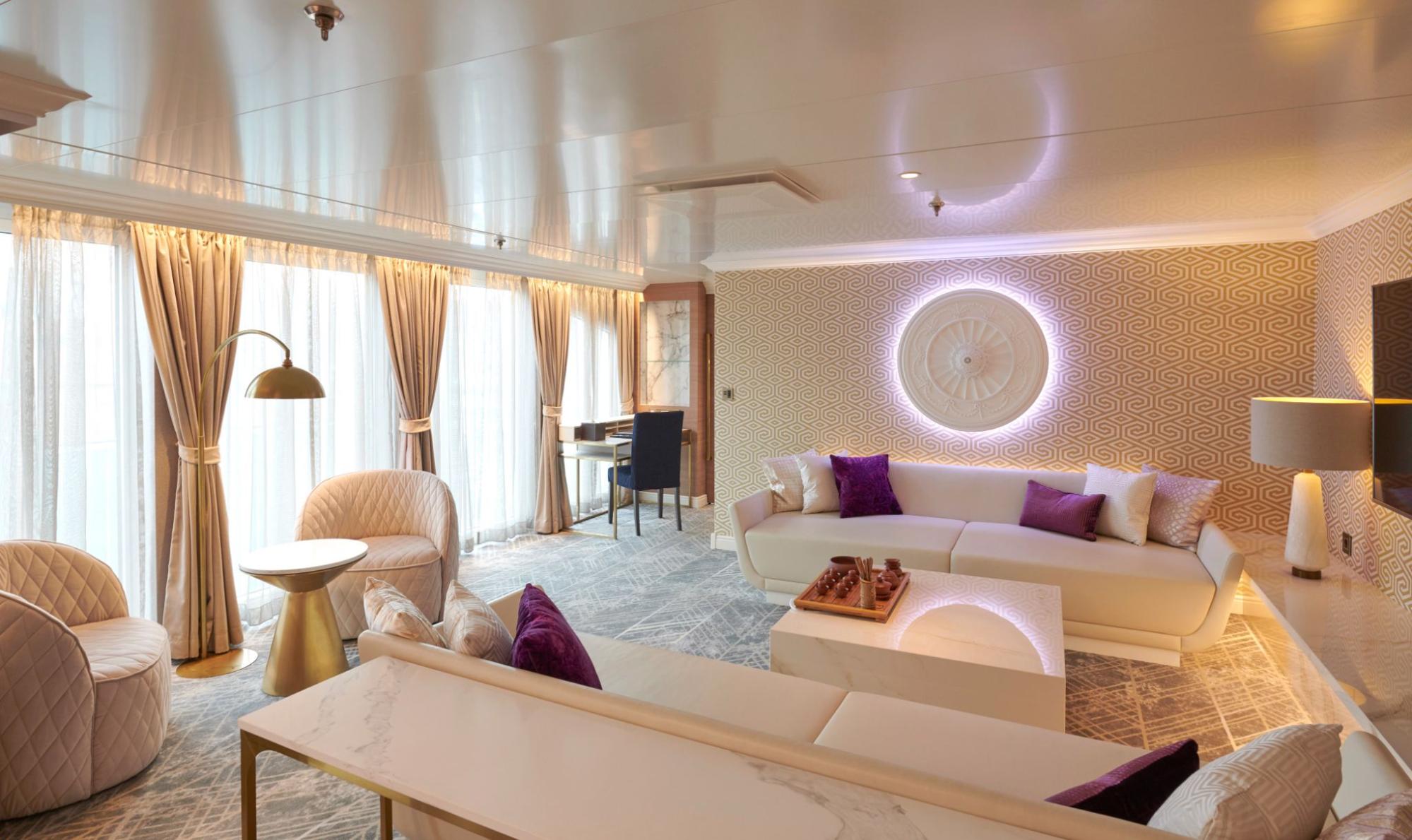 Everything You Can Do When You Stay at The Palace Onboard the Genting Dream and Resorts World One